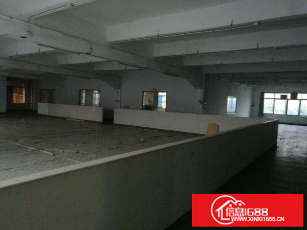 平湖清平高速独栋厂房3000平方交通方便