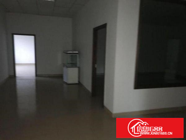 龙岗富民工业区新出一楼380平精装修厂房出租