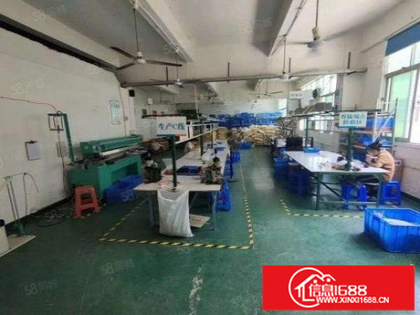 观澜福民地铁口附近成熟工业园楼上整层1060平精装无转让费