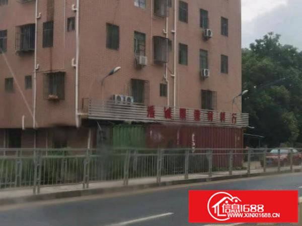 出租房一共25套，一房一厅15套，2房一厅5套，单房5套