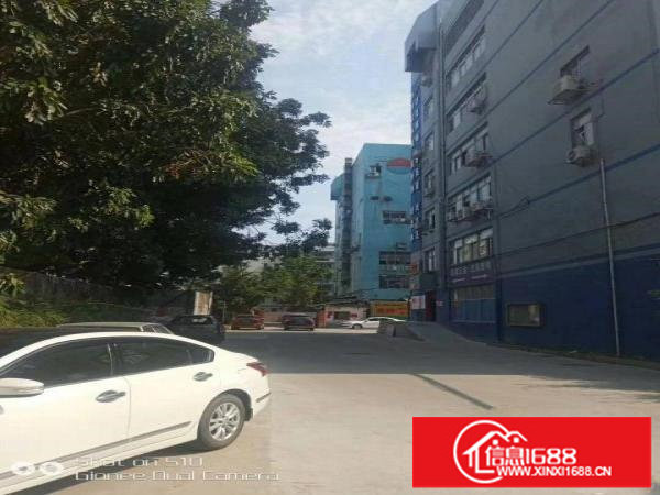 龙东义乌小商品城附近1600平米厂房出租