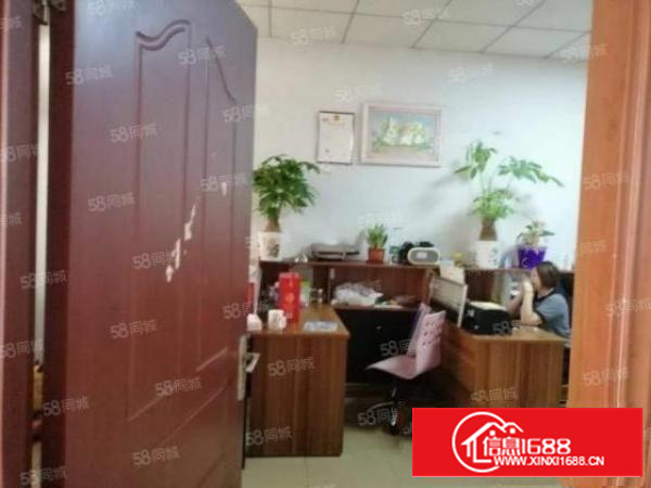 石龙蒲溪村出租厂房一楼230平水电齐全