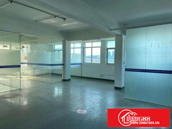 横岗荷坳地铁站约500米新出3楼带现成装修150厂房出租