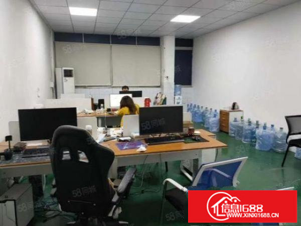 观澜新田楼上700平方，园区空地大地段好，招工方便，带精装修