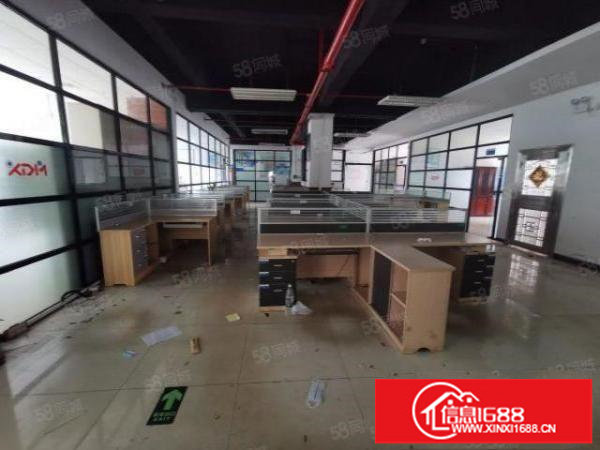 龙华大浪劳动者广场附近新出楼上精装修厂房1500平原房东