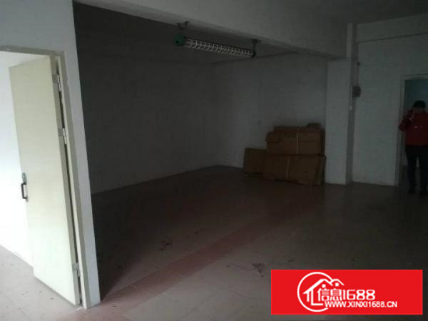 坂田物流仓储，200平至1500平出租