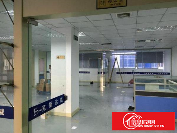 龙岗坪地厂房独门独院5000平环境绿化好生活交通方便