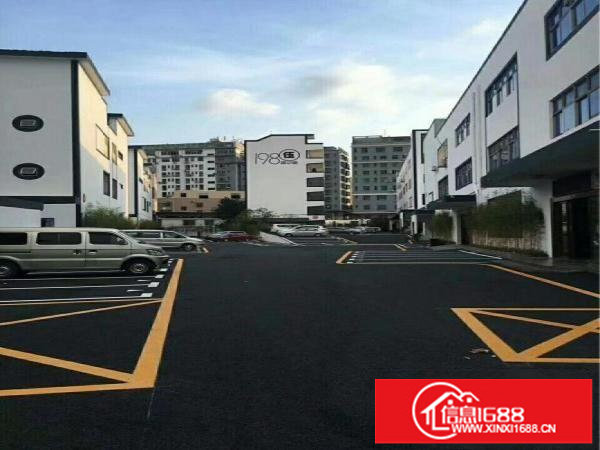 （新出）坂田文化街苏式创意园1000平精装修分租