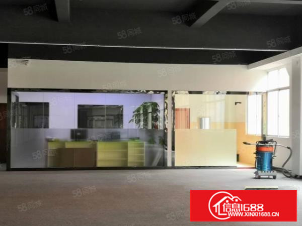 塘厦莲湖刚空出二楼1680平，公摊小，原房东直租配置齐全