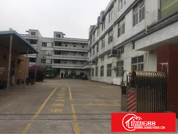 坪地高速出口独院厂房3900平米出租