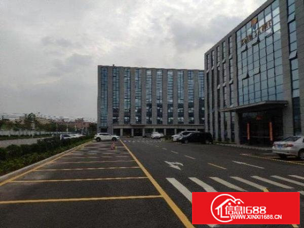 新出清溪工业区楼上15000带办公室，全新地坪漆适合各行业