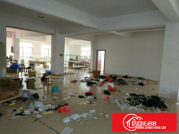 出租龙岗区龙岗墟楼上650平方米厂房带装修办公室