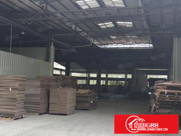 石排钢构厂房1000方出租，现成水电，形象佳，随时看房！