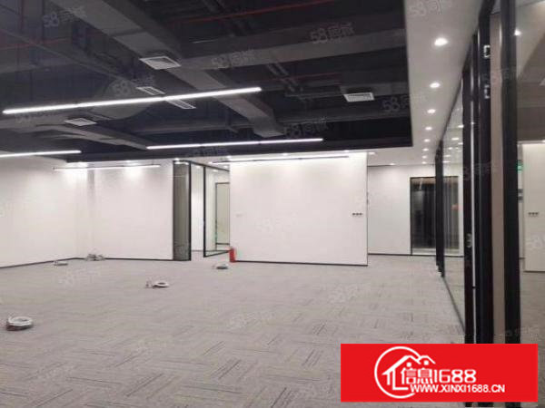 坂田华为地铁口300米单层5000带精装修可分租适合办公研发