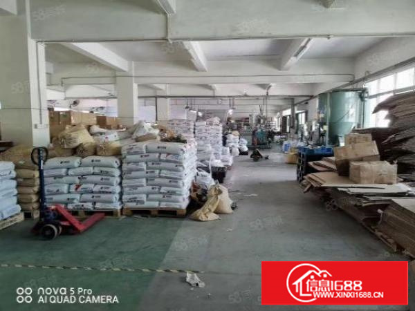 凤岗金凤凰大道旁标准2楼带装修办公室厂房出租1300平