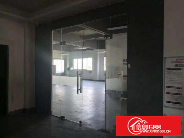 电子电商仓库凤岗雁田主干道旁楼上带精装修厂房出租1380平