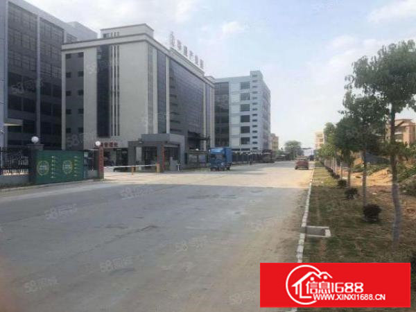 平湖山厦4楼1550平厂房分租有宿舍有红本原房东直租