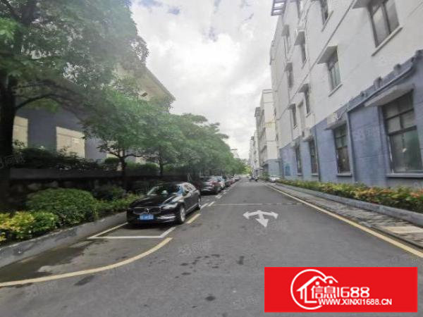 龙华观澜福民原房东楼上800平米厂房仓库出租价格租只租17元