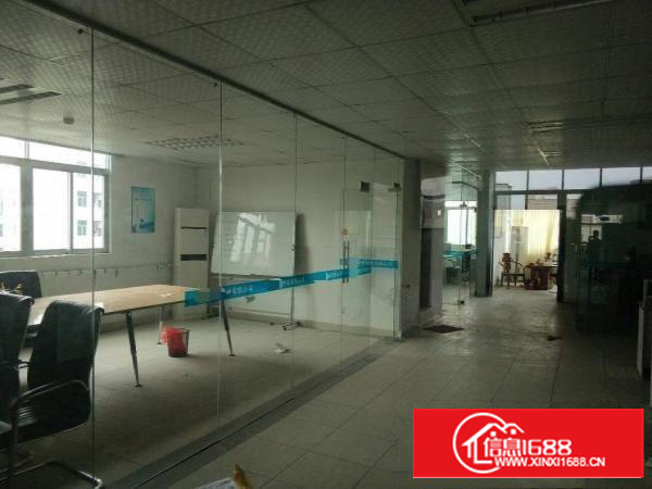 龙岗龙东精装修厂房1800平米出租