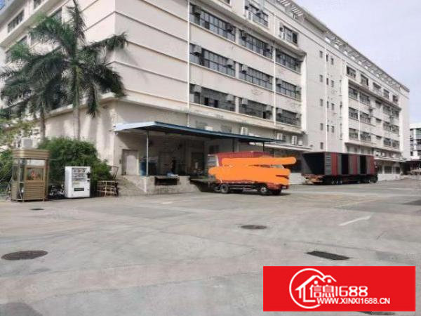 福永新出精装修带办公室面积1500平可大小分租的厂房