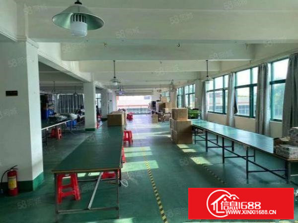 石龙坑工业区小独院厂房出租1800平方