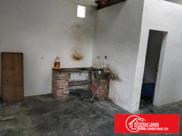 320平方简易铁皮房出租