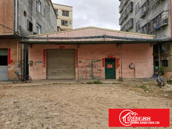 大车出入方便，停车方便，适合做五金，仓库，或其他。