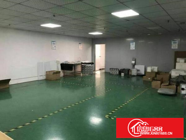 坪山竹坑实业客分租750现成装修厂房，合同三年不递增