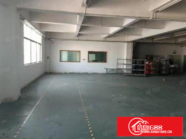 寮步良边独院厂房分租一楼300平方，价格便宜地段好