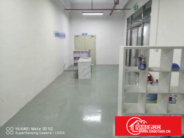 精装修！水电齐全！观澜汽车站新空出工业园楼上500