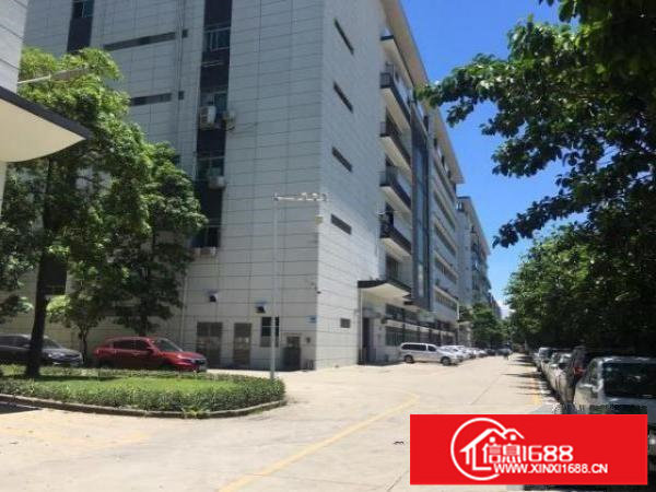 福永地铁站附近大型工业园楼上1000平带装修厂房