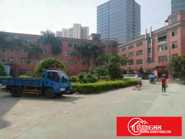 凤岗雁田原房东厂房空出2到3楼每层1500平方带装修出租