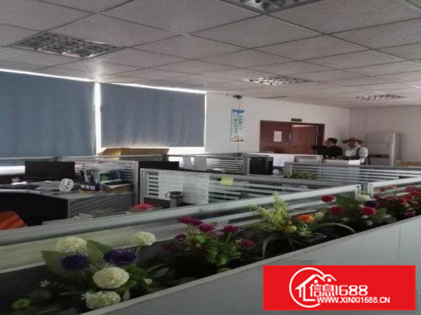 坪山六联新出楼上450平米厂房出租送宿舍