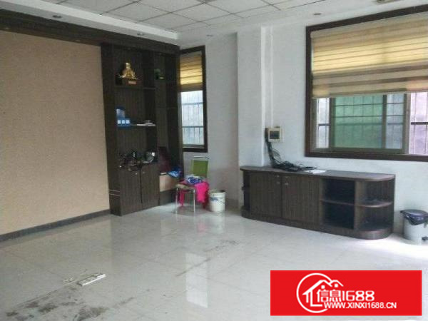 园洲标准厂房6000平，可整租可平分