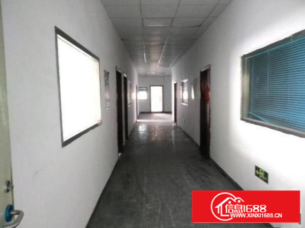 沙井新桥东环路旁1250平米SMT精装修厂房出租