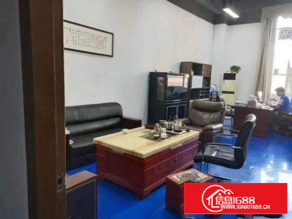 石岩大型工业区整层3900平出租全新装修80万不要转让费