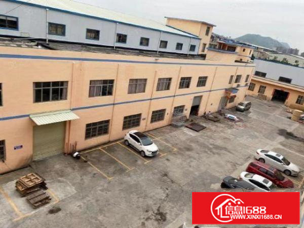 浮岗新出楼上650平方，水电齐全，现成办公室装修