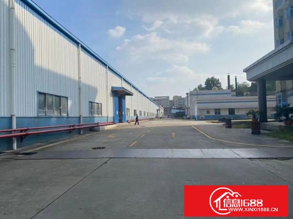 石岩高速路口新出带卸货平台物流仓库27000平方，可分租