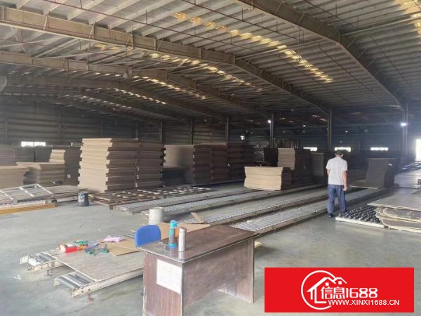 石岩高速路口新出带卸货平台物流仓库27000平方，可分租