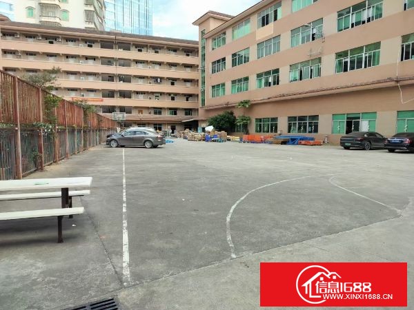 观澜松元厦中心村新出独院厂房四层7000平方，可以分租