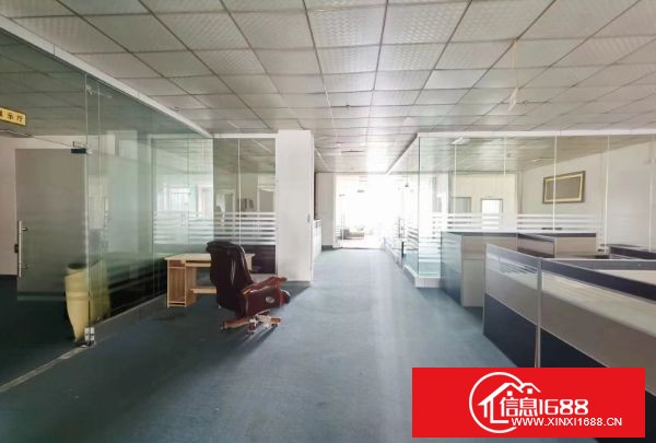 松岗塘下涌工业园新出二楼整层厂房1600平方带装修