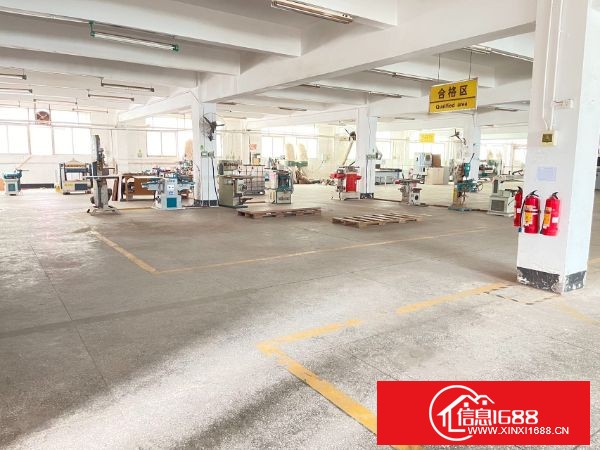 观澜五和大道附近新出原业主厂房三层6600平方，可分层出租