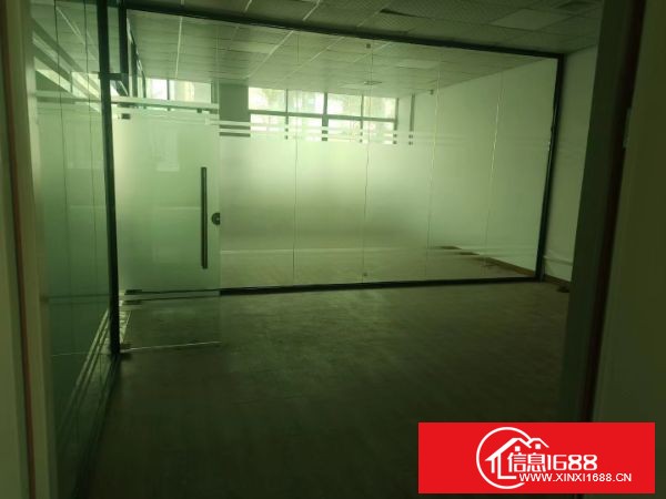 龙华新区观澜樟坑径原业主厂房分租一楼1400平方