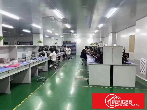 东莞凤岗紧邻深圳工业园分租楼上曾层980平方带装修