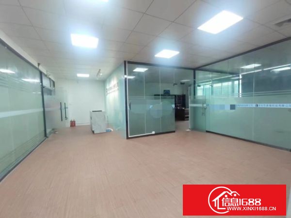 大浪中心位置创新园455平办公室➕全新无尘车间，有客梯和货梯