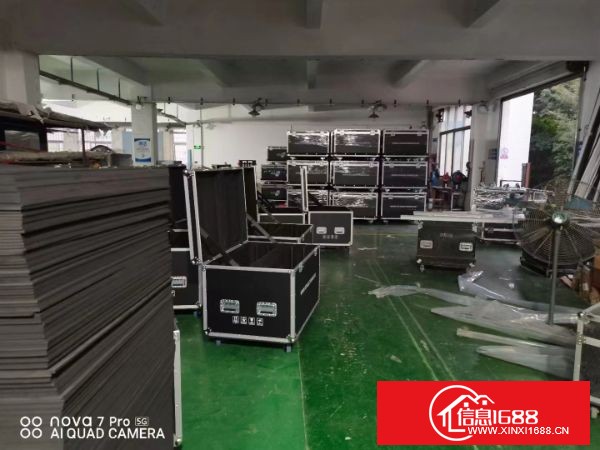 松岗大洋田工业园新出楼上1300平方整层带装修