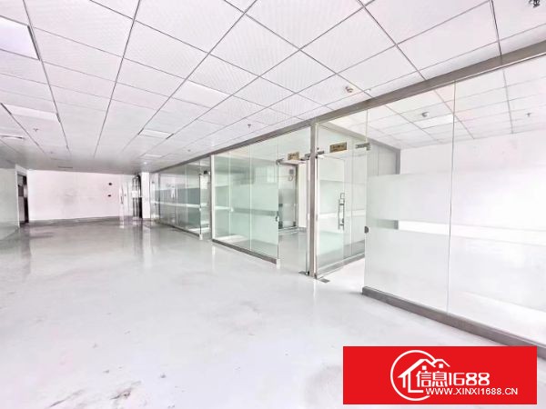 沙井后亭地铁口附近高新产业，楼上1350平，带精装修办公室