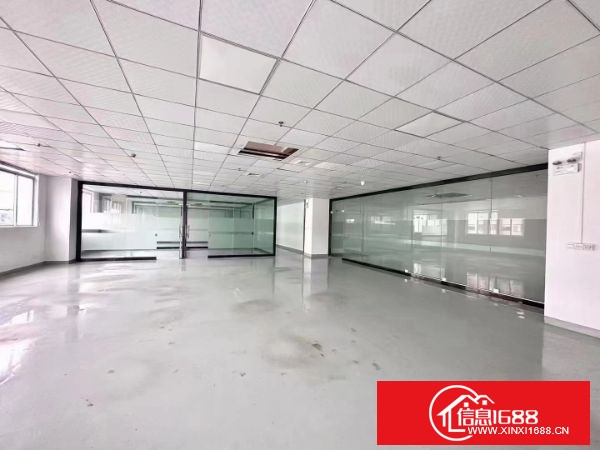 沙井后亭地铁口附近高新产业，楼上1350平，带精装修办公室