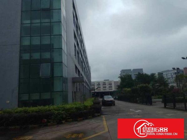 坪山坑梓证件齐全独门独院厂房 3栋约36000平方 钢构11高约3500平方