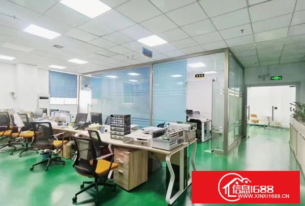 沙井后亭地铁站附近，楼上精装修厂房750平米出租，拎包入住。